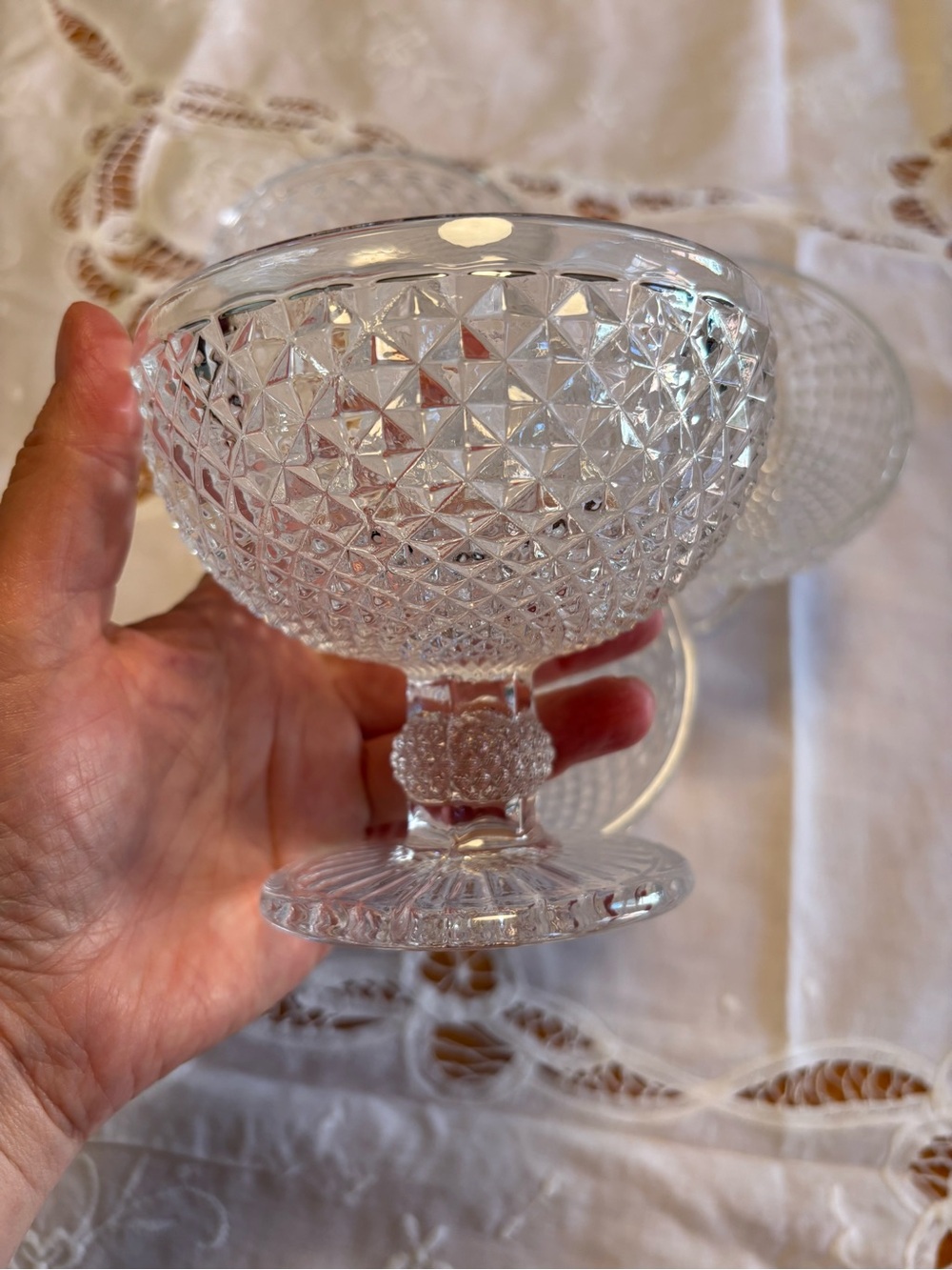 Set of 4 Vintage Diamond Pattern Glass Dessert Bowls
